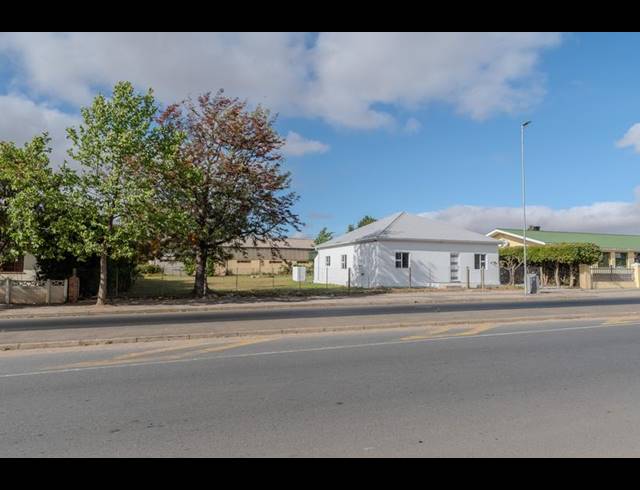 3 BEDROOM HOUSE FOR SALE IN RIVIERSONDEREND